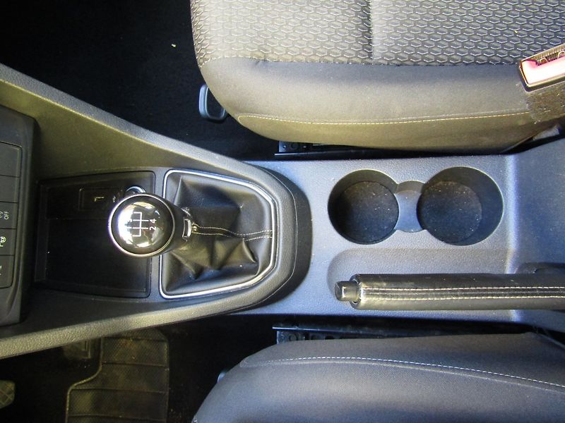 Volkswagen Caddy (2015) 2.0 TDI 75kW GENERATION FOUR - fotka 34 z 38