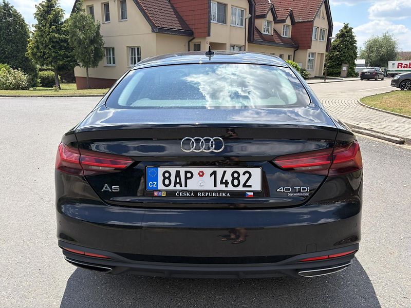 Audi A5 (2021) 2.0 40 Tdi Quatro S Tronic ČR - fotka 4 z 29