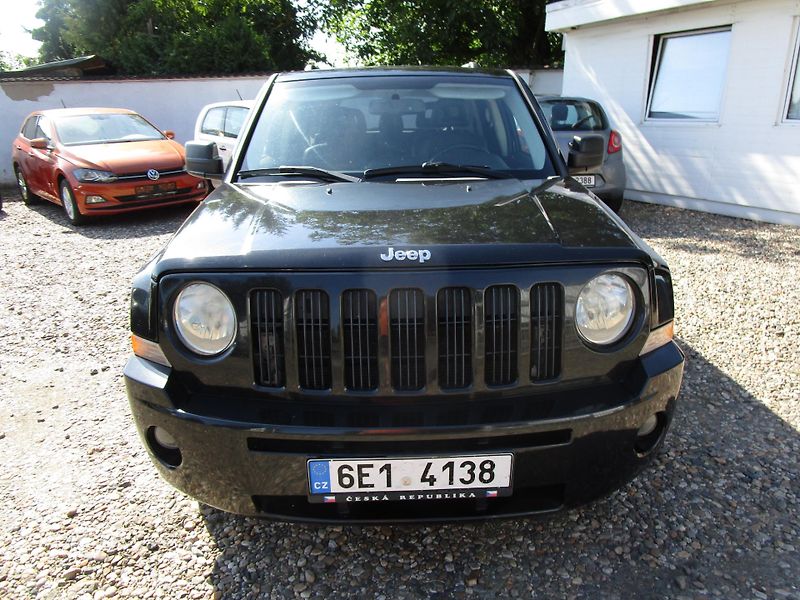 Jeep Patriot 2,0TDI-103KW- - fotka 2 z 14