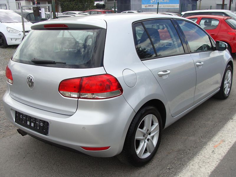 Volkswagen Golf 1.4 TSi, Comfortline - fotka 6 z 24