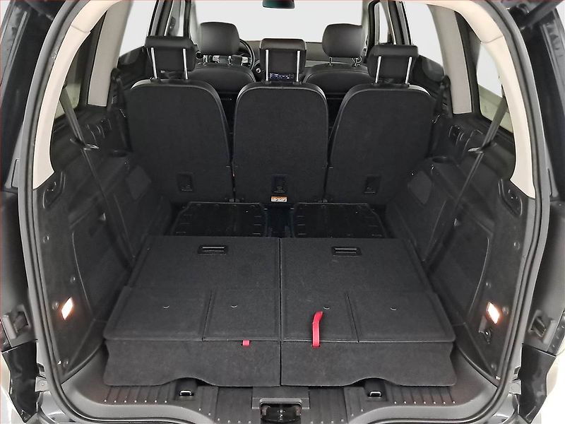 Ford Galaxy (2012) 2.2 TDCi, 7 míst, ČR,1.maj - fotka 14 z 19