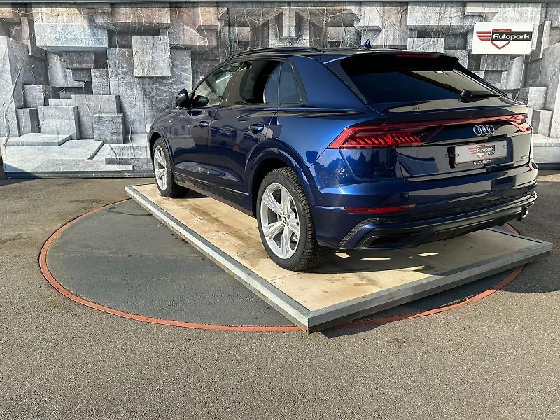 Audi Q8 (2020) 3.0TDi,210KW,mHEV,MATRIX,Sline - fotka 8 z 37