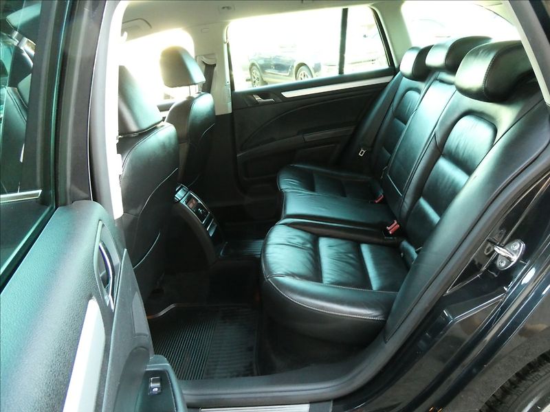 Škoda Superb 2,0 TDi 125kW ELEGANCE,závěs - fotka 20 z 47
