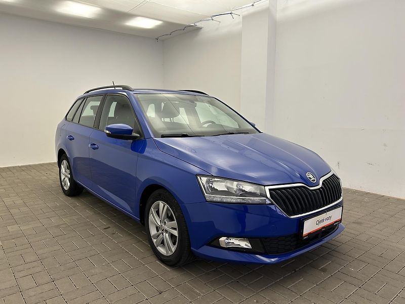 Škoda Fabia 1.0 TSI Ambition - fotka 18 z 21