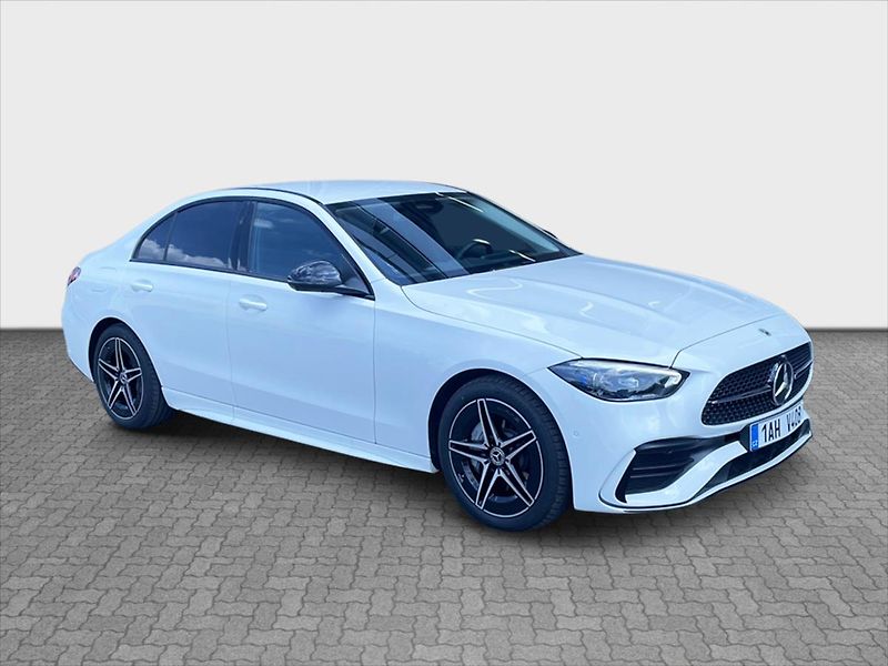 Mercedes-Benz Třídy C 220d 4MATIC AMG Style Edition - fotka 7 z 22