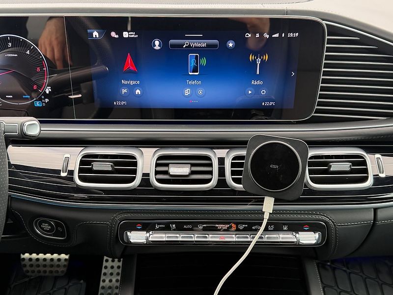 Mercedes-Benz GLS 450 D 4MATIC - fotka 19 z 41