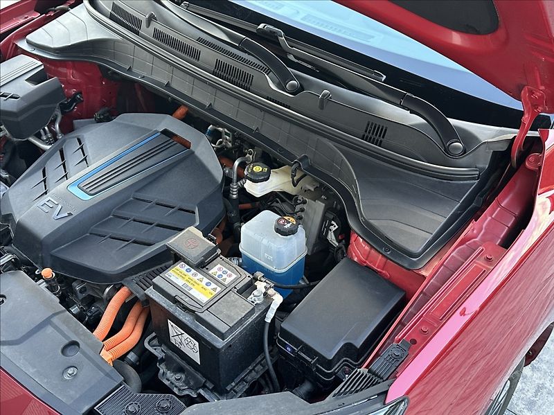 Hyundai Kona 0,0 204PS  electric CZ Edition - fotka 48 z 57