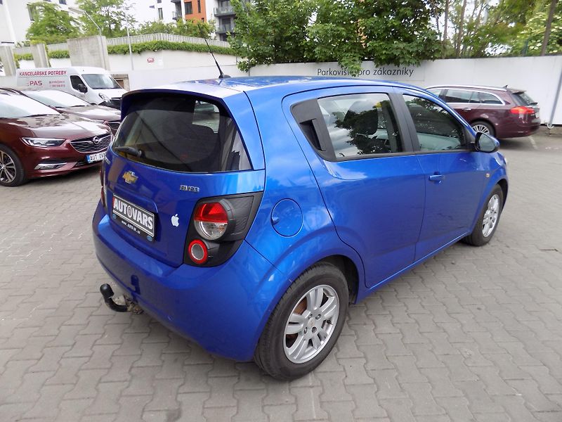 Chevrolet Aveo (2012) 1.2 16V - fotka 7 z 12