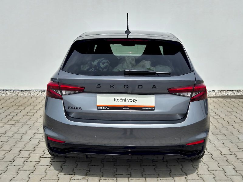 Škoda Fabia (2025) Monte Carlo 1.5TSi 110kW 7°aut - fotka 10 z 31