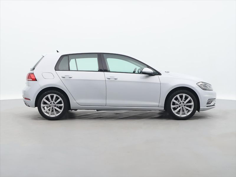 Volkswagen Golf 1.0 TSI 81kW Comfortline LED C - fotka 8 z 27