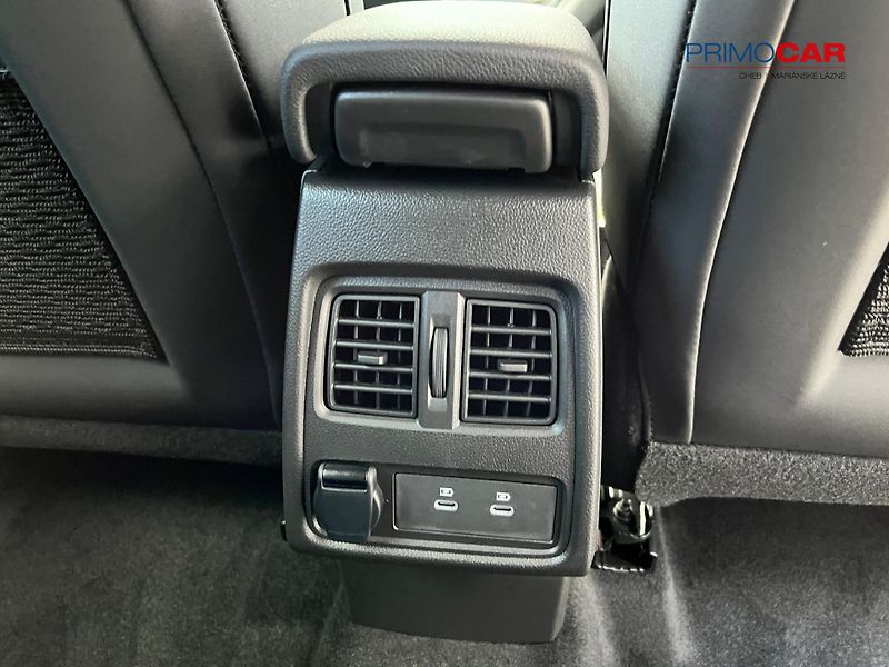 Renault Captur (2026) Techno TCe 90 - fotka 11 z 29