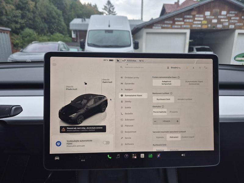 Tesla Model Y RWD 220kw TZ 92,5 % - fotka 22 z 48