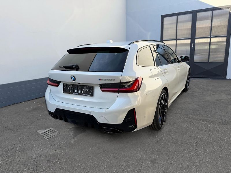 BMW Řada 3 340d xDrive - fotka 4 z 12