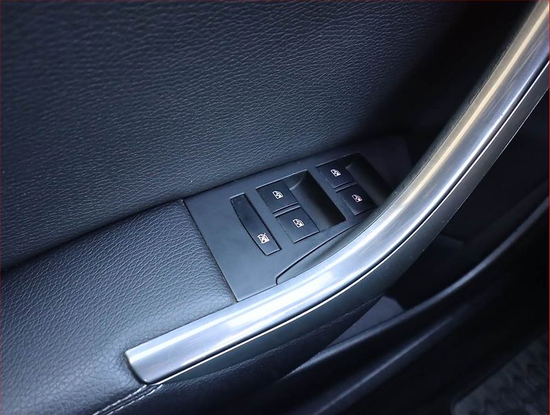 Opel Astra (2013) 1.7 CDTI, Serv.kniha, nová STK - fotka 13 z 16
