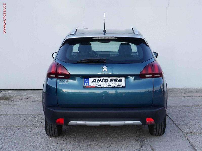 Peugeot 2008 (2019) 1.2 PT, Allure, park. čidla - fotka 5 z 14