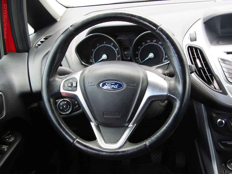 Ford B-MAX (2016) 1.4i, 1.maj,ČR, Trend - fotka 12 z 17