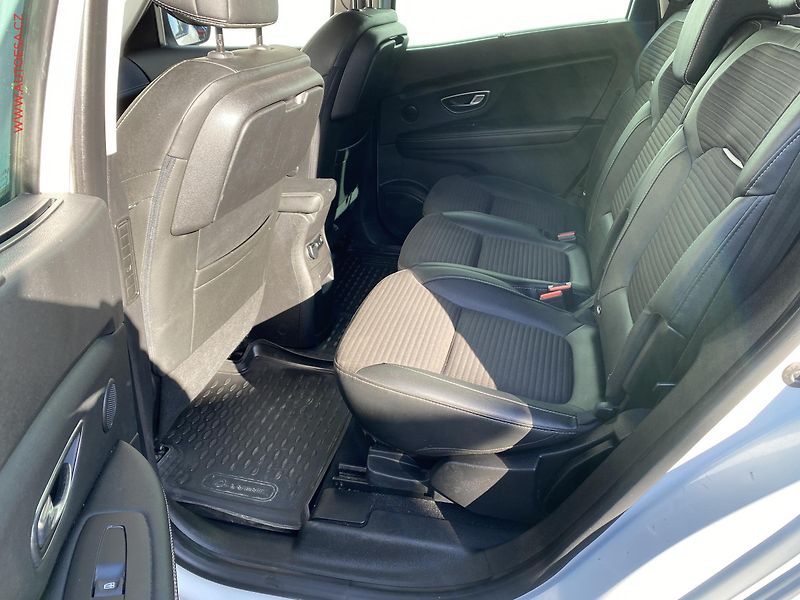 Renault Grand Scénic (2017) 1.6 dCi 7míst, Intense, AT - fotka 10 z 20