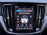 Volvo V60 T8 AWD 360 VYH. ČELNÍ + kola - náhled 32