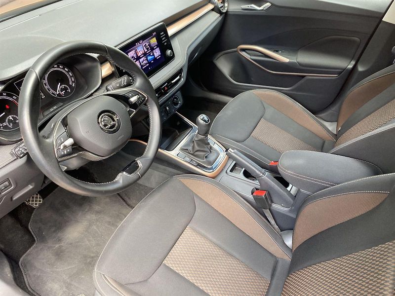 Škoda Fabia (2023) 1.0 MPI Style - fotka 8 z 33