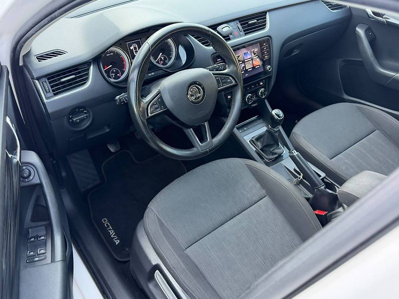 Škoda Octavia Style 1,4 TSI 110 kW 6° MP - fotka 8 z 30