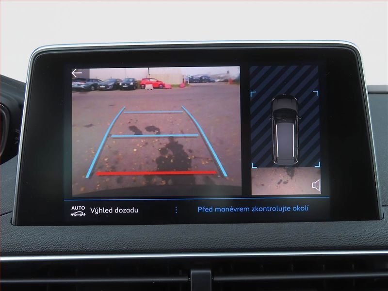 Peugeot 5008 (2021) PureTech 130, Automat, 7 míst - fotka 18 z 19
