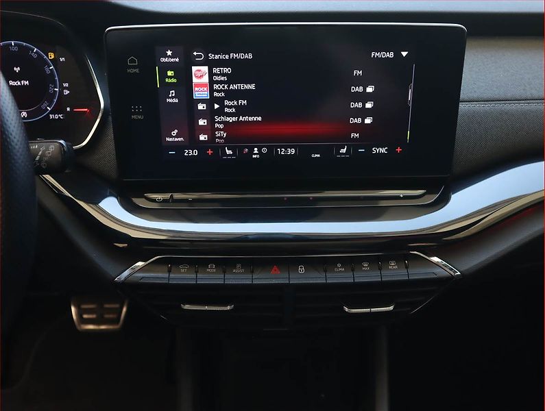 Škoda Octavia (2023) Sportline 2.0 TDI - fotka 12 z 28