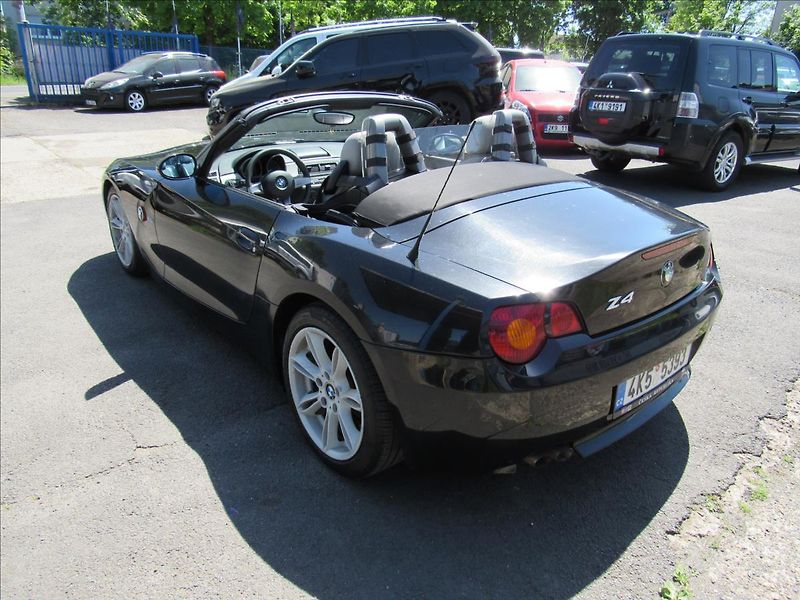 BMW Z4 2,5 i 141kW Manuál - fotka 6 z 39