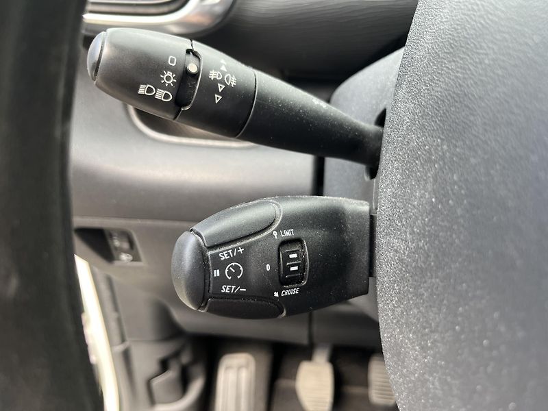 Citroën C3 Picasso - fotka 14 z 16