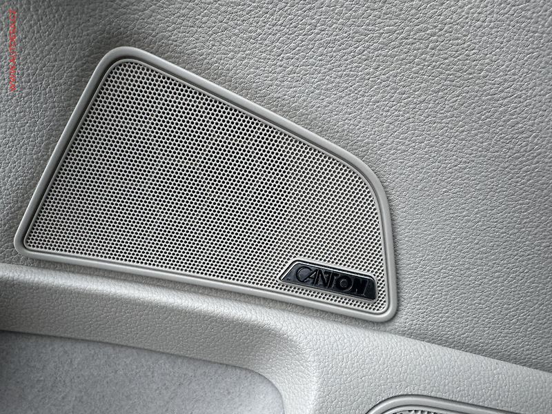 Škoda Superb (2015) 1.8TSI, 2.maj,ČR, Style, DSG - fotka 23 z 24