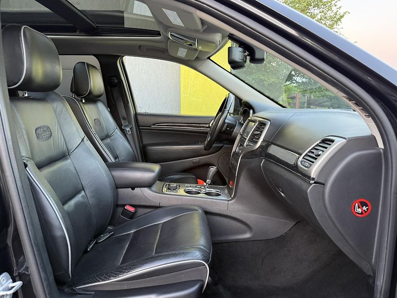 Jeep Grand Cherokee (2012) 3.0CRDi  OVERLAND! 178tKM!! - fotka 11 z 21