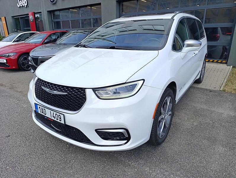 Chrysler Pacifica (2021) PINNACLE AWD 3,6 V6 - fotka 2 z 22