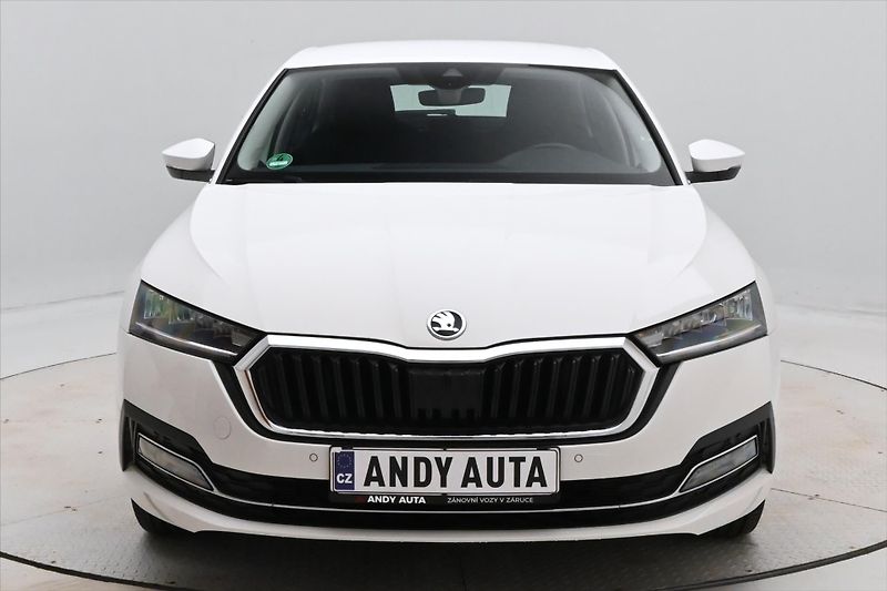 Škoda Octavia 2,0 TDI 110KW DSG STYLE Záruka - fotka 2 z 34