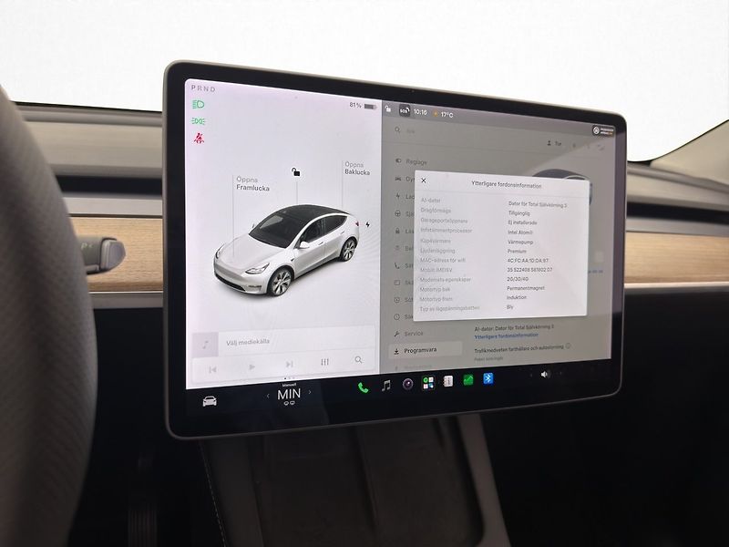Tesla Model Y Long Range AWD - fotka 17 z 29