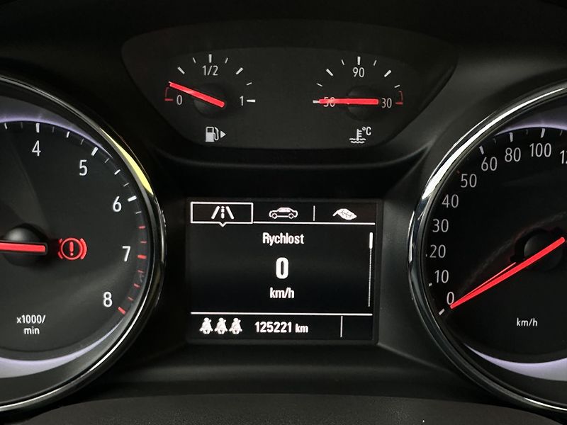 Opel Astra (2016) KOMBI 1.0/77kW 2.Maj. * TZ  - fotka 11 z 32