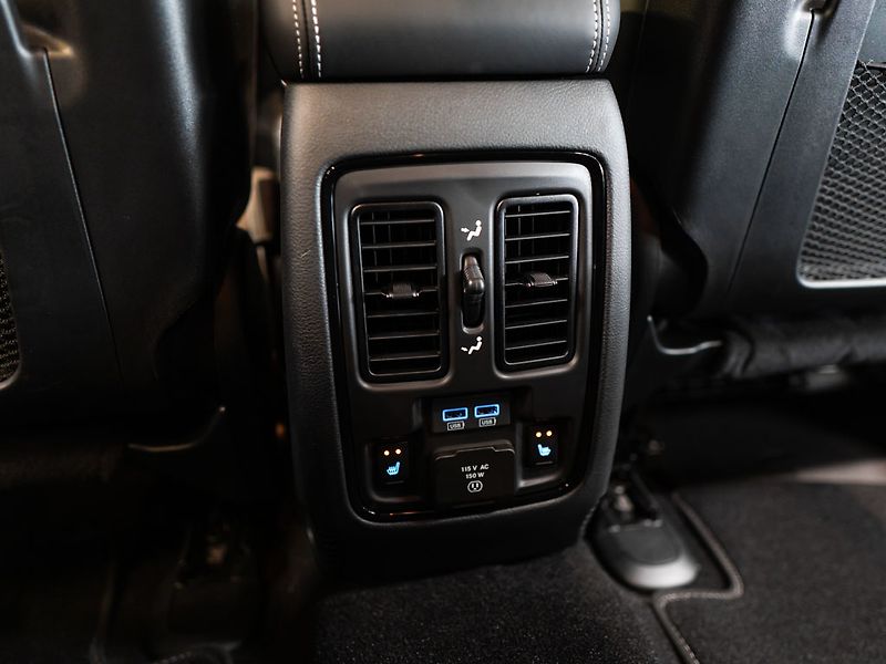 Dodge Durango (2024) 6.4 SRT 392 AlcHEMI - fotka 37 z 44