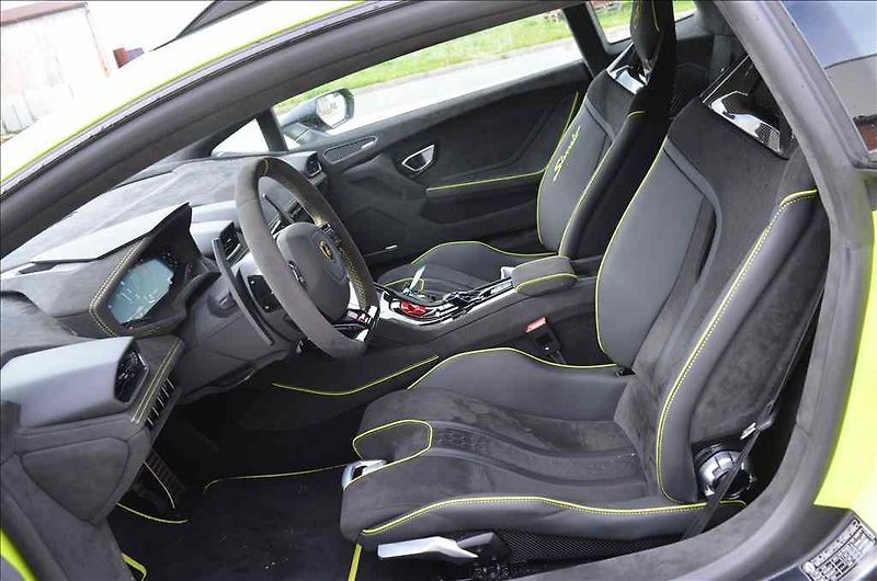 Lamborghini Ostatní (2024) HURACÁN STERRATO LP 610 - fotka 13 z 18