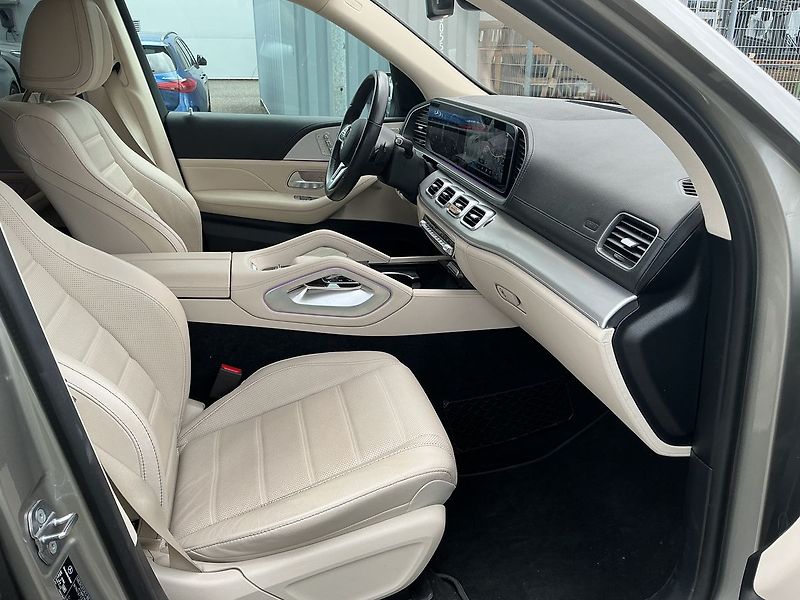 Mercedes-Benz GLE 350 d 4MATIC - fotka 19 z 27