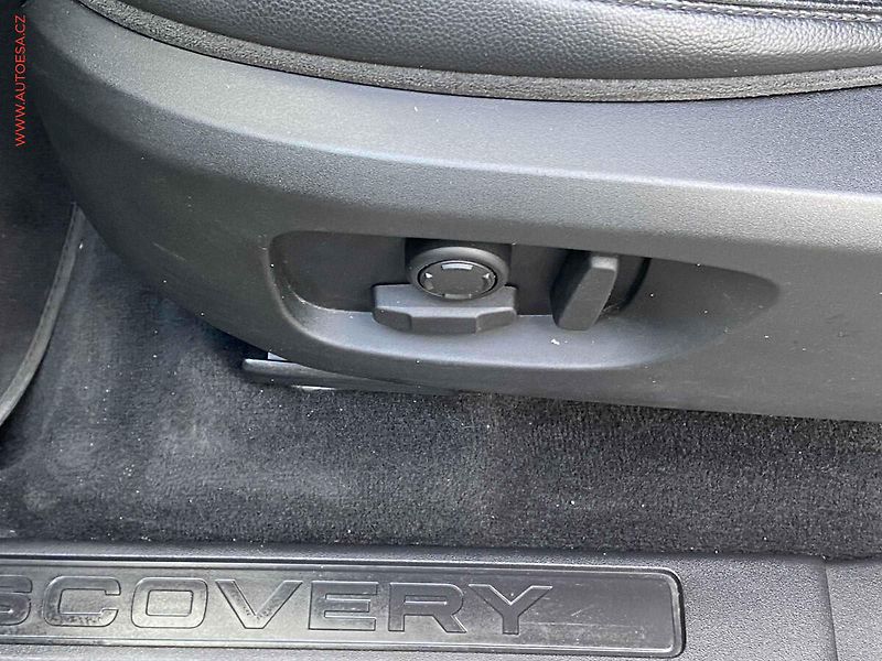 Land Rover Discovery Sport (2017) 2.0 TD4 4x4, AT, bixen, panor - fotka 14 z 21
