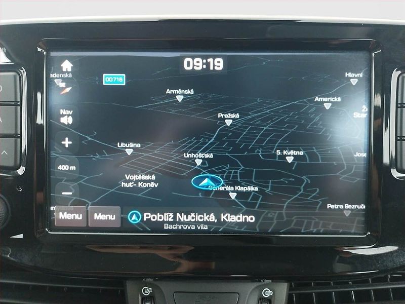 Hyundai i30 (2019) Style 1.4 T-GDI, Automat, Navi - fotka 18 z 19