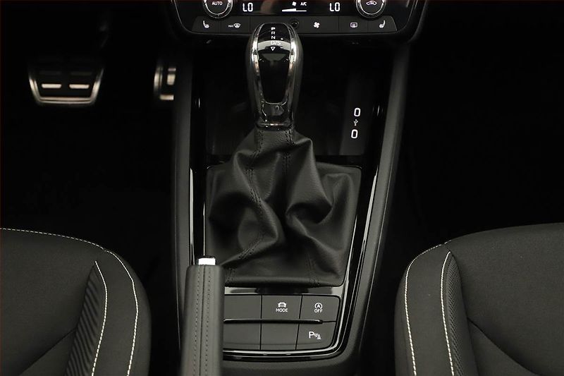 Škoda Scala (2024) Monte Carlo 1.5 TSI - fotka 10 z 15