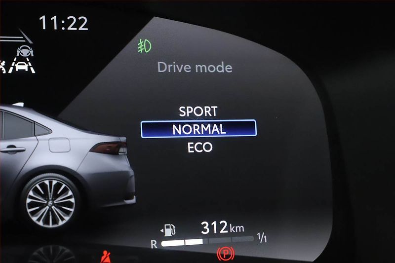 Toyota Corolla (2023) 1.8 Hybrid, Automat - fotka 12 z 20