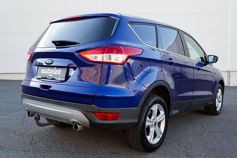 Ford Kuga 2.0 TDCi TITANIUM 4x4 - fotka 9 z 24