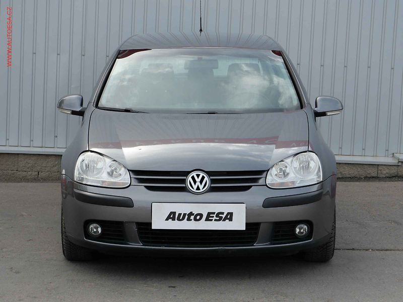 Volkswagen Golf (2006) 1.9 TDi 4x4, AC, temp. STK6 - fotka 2 z 16