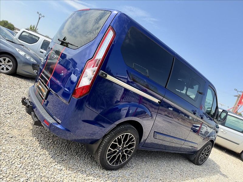 Ford Transit Custom 2,0 125kW 5MÍST WEBASTO DPH TZ - fotka 5 z 32
