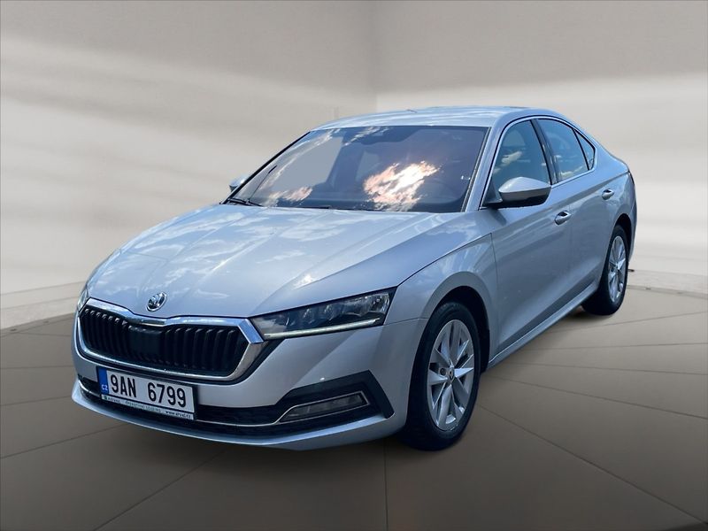 Škoda Octavia 1,5 e-TEC 110 Style AT - fotka 3 z 11