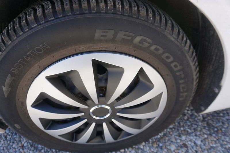 Hyundai i30 (2015) 1,6 1.Majitel  nové v ČR - fotka 31 z 33