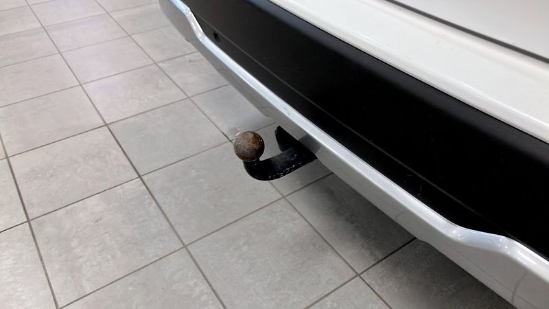 Subaru Outback 2.5i 4WD Active + tažné - fotka 24 z 24