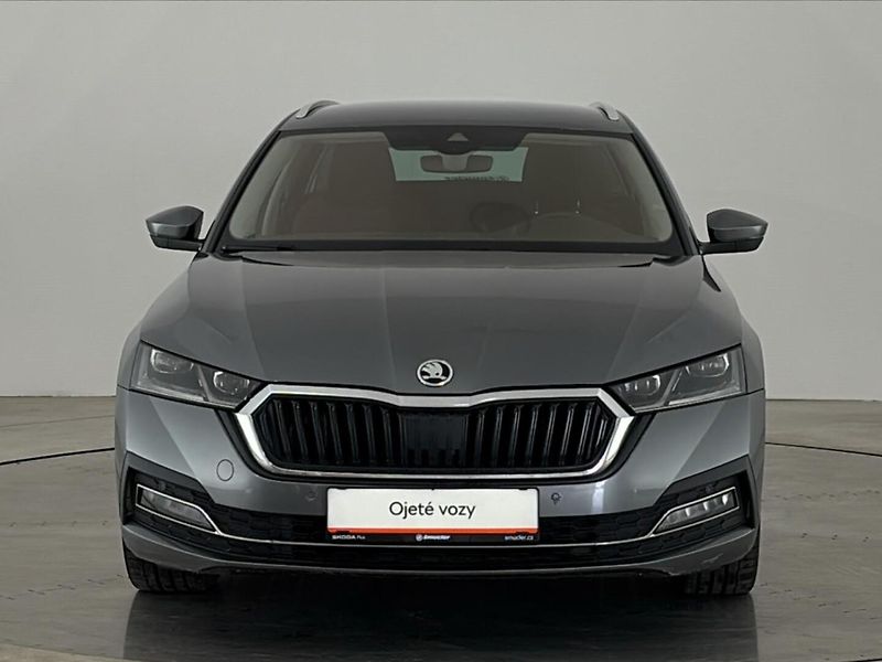Škoda Octavia Style DSG - fotka 4 z 28