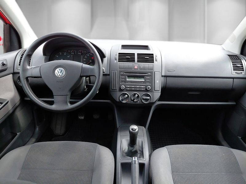 Volkswagen Polo (2008) 1,2i 44 kW Marathon - fotka 18 z 23