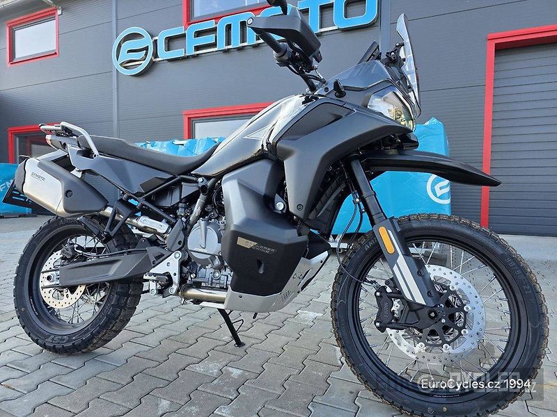 CFMOTO 800 MT (2026) X Akce - fotka 31 z 34